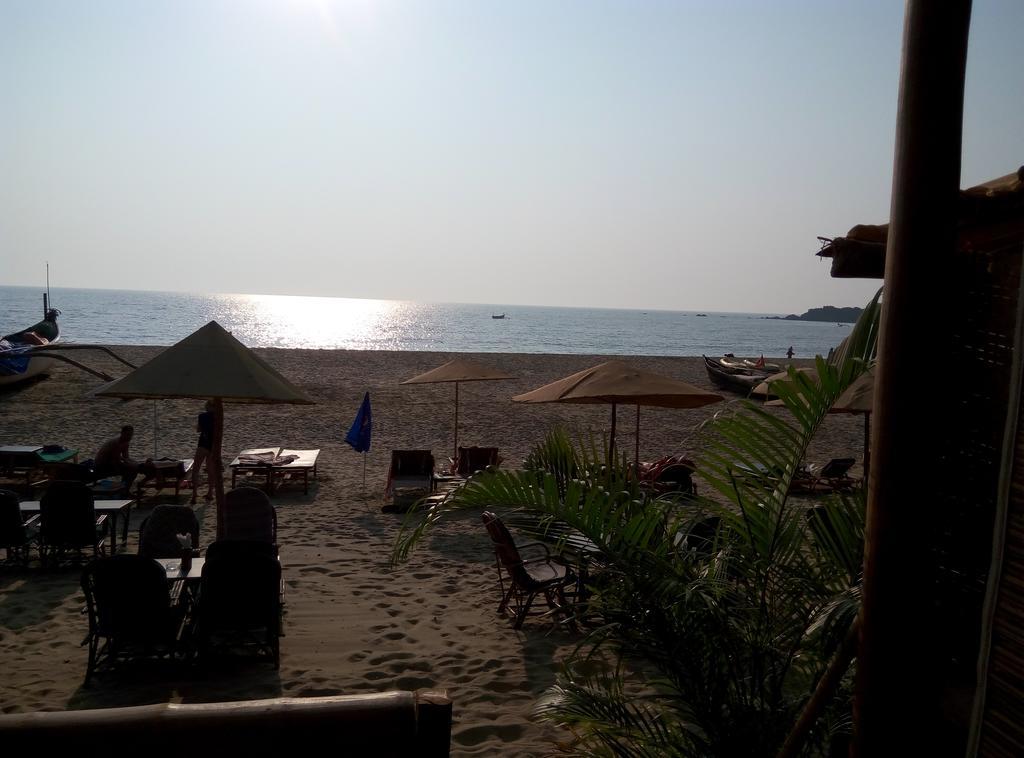 Namaste Beach Huts Ξενοδοχείο Patnem Beach Εξωτερικό φωτογραφία